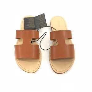 Forever 21 | Women Brown sandal size 5.5